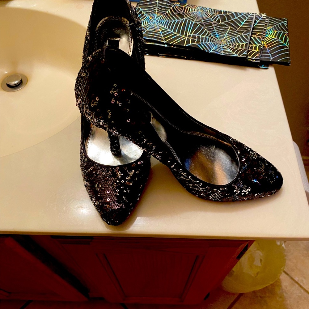 Sparkle pumps